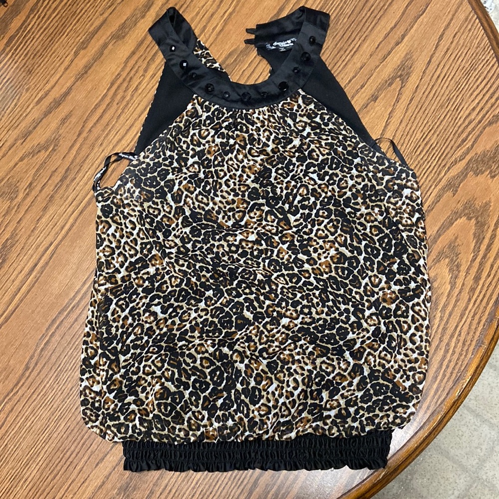 Animal print dressy top. XL.
